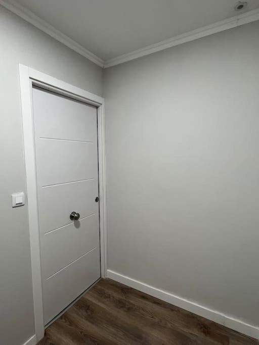 Apartamento Turistico Plaza III Monforte De Lemos Bagian luar foto