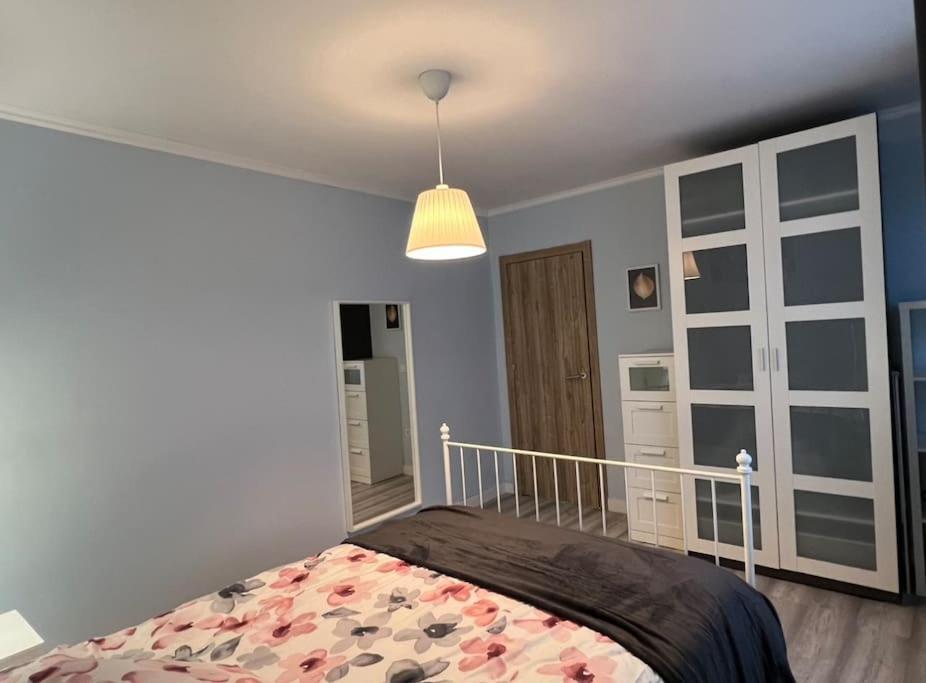 Apartamento Turistico Plaza III Monforte De Lemos Bagian luar foto
