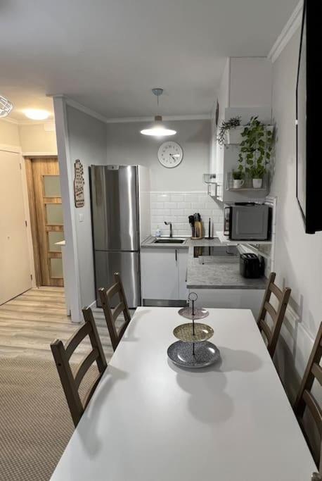 Apartamento Turistico Plaza III Monforte De Lemos Bagian luar foto